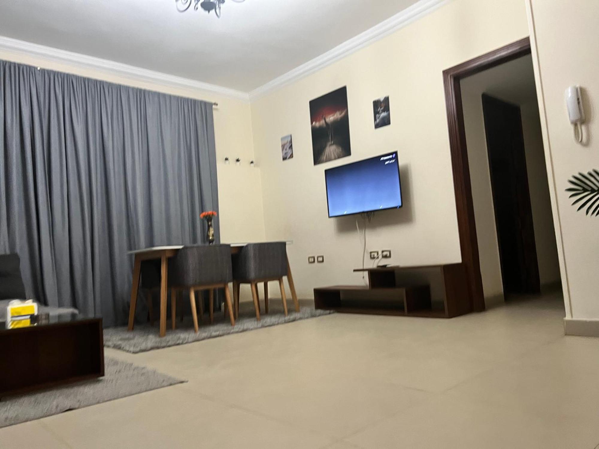 Hidden Gem With Pool Access In New Cairo Apartamento Exterior foto